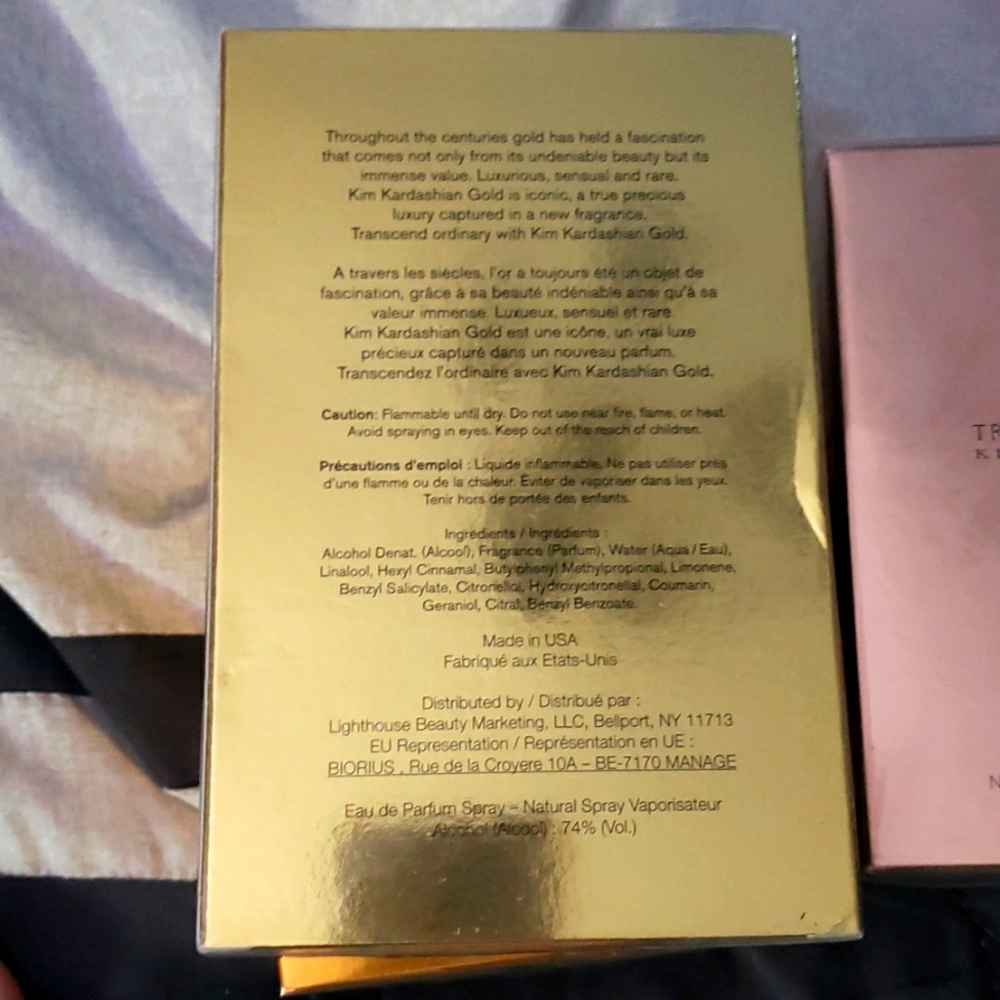 Kim Kardashian Gold Eau De Parfum - Picture 2 of 2